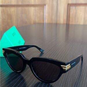 Super rare Bottega Veneta sunglasses.